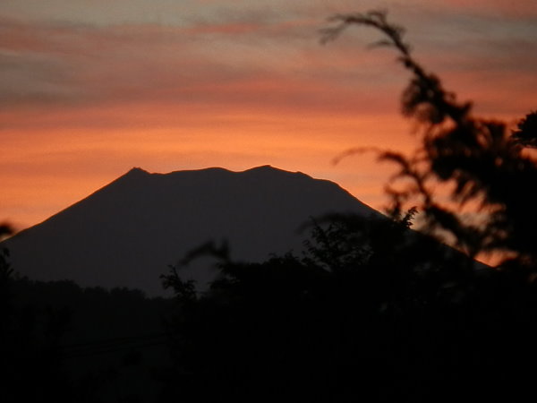 ペンション２階から夕焼け富士山